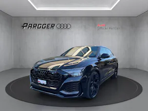 Audi RSQ8 quattro