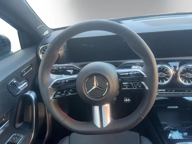 Mercedes-Benz A 220 4Matic 8G-DCT