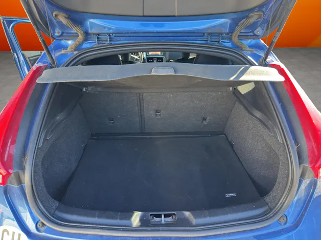 Volvo V40 D2 R-Design Geartronic