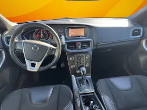 Volvo V40 D2 R-Design Geartronic