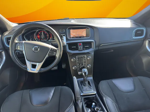 Volvo V40 D2 R-Design Geartronic