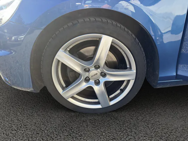 Volvo V40 D2 R-Design Geartronic