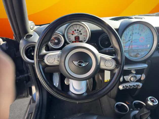 Mini Cooper John Cooper Works Cabriolet