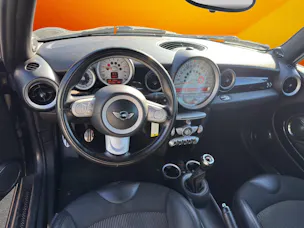 Mini Cooper John Cooper Works Cabriolet