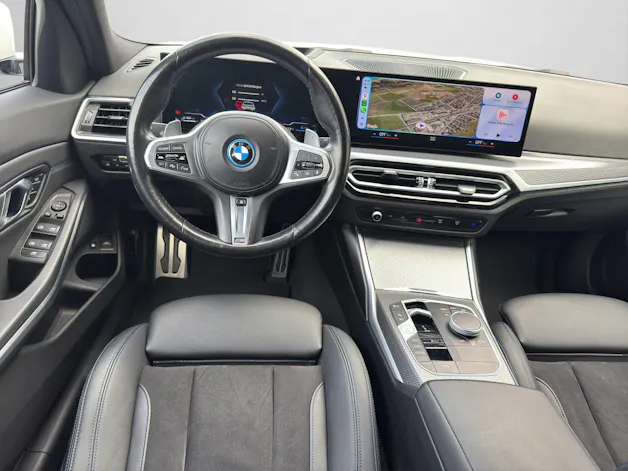 BMW 320e M-Sport Touring