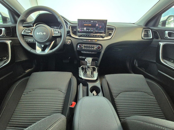 image du véhicule KIA CEED