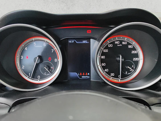 Fahrzeugbild 9 Fahrzeugbild 9