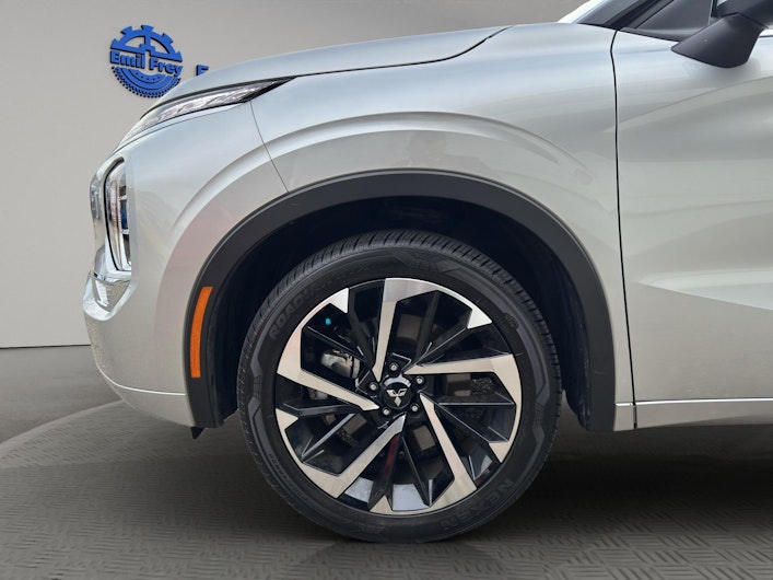 image du véhicule MITSUBISHI OUTLANDER