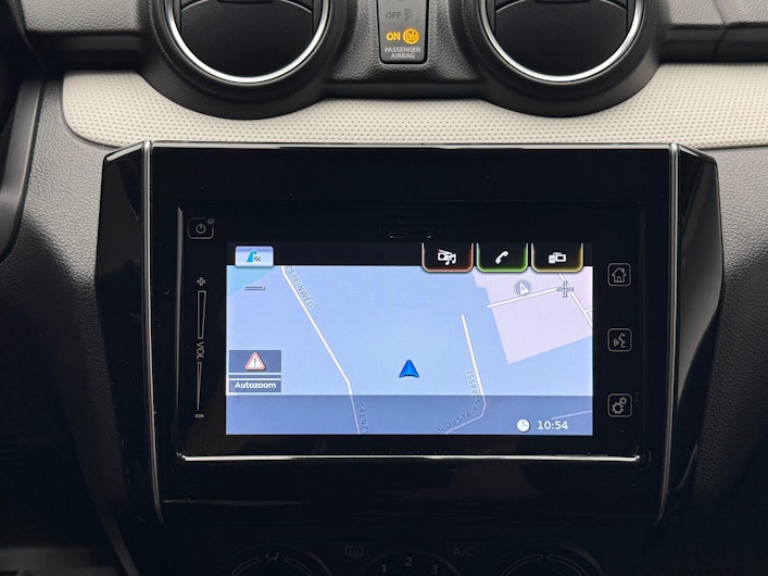 immagine del veicolo SUZUKI SWIFT