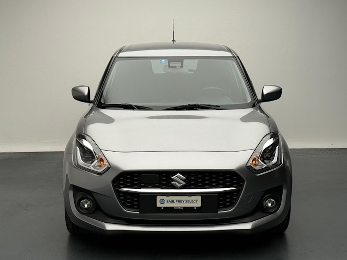 immagine del veicolo SUZUKI SWIFT
