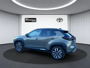 Toyota Yaris Cross 1.5 VVT-i HSD Premiere Edition AWD-i