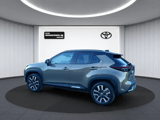 Toyota Yaris Cross 1.5 VVT-i HSD Premiere Edition AWD-i