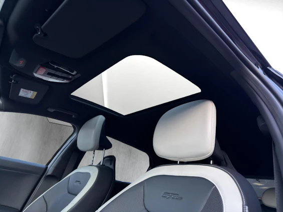 image du véhicule 14 image du véhicule 14