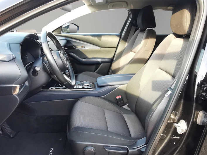 Fahrzeugbild MAZDA CX-30