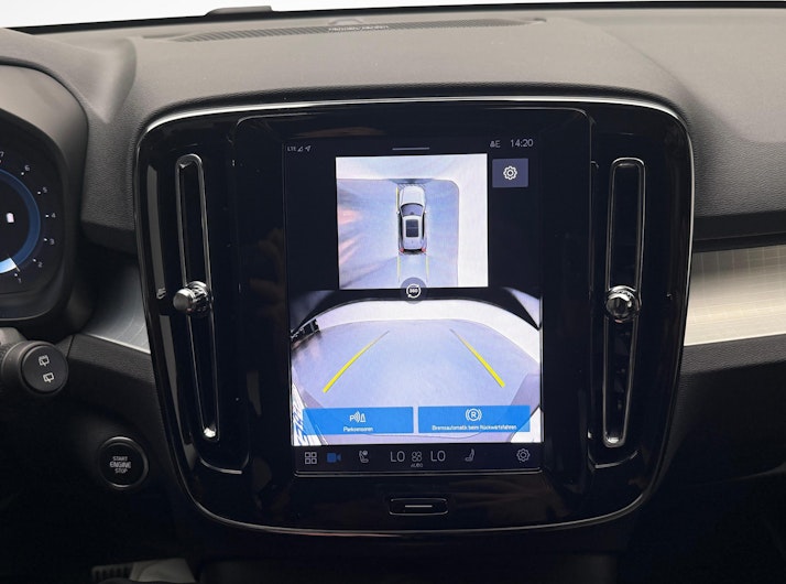 immagine del veicolo VOLVO XC40