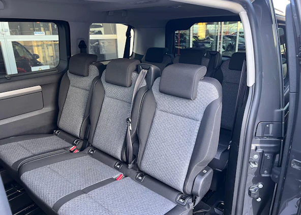 image du véhicule 10 image du véhicule 10