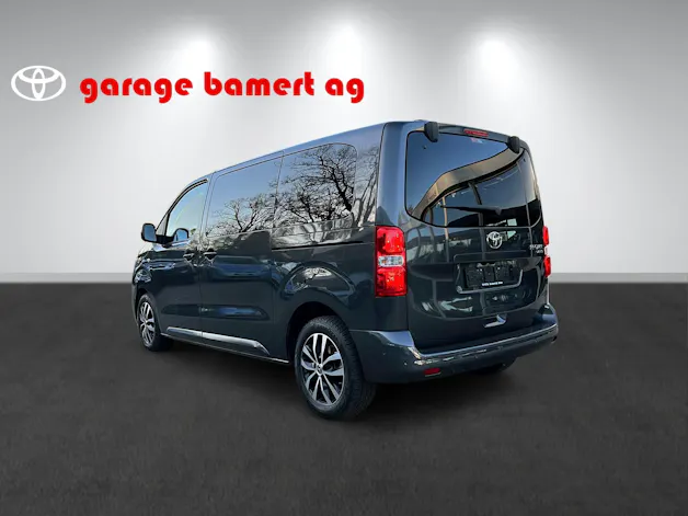 Toyota PROACE Verso L1 2.0 D Trend
