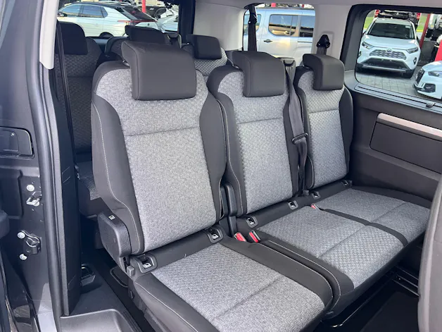Toyota PROACE Verso L1 2.0 D Trend