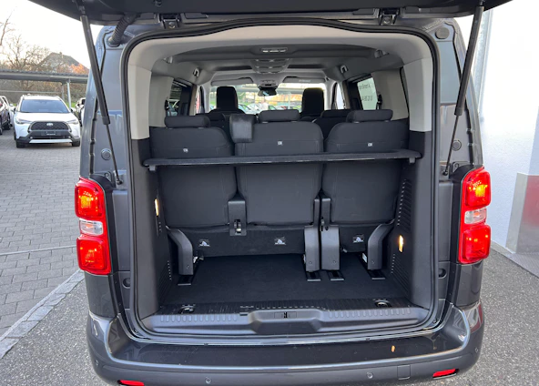 image du véhicule 6 image du véhicule 6