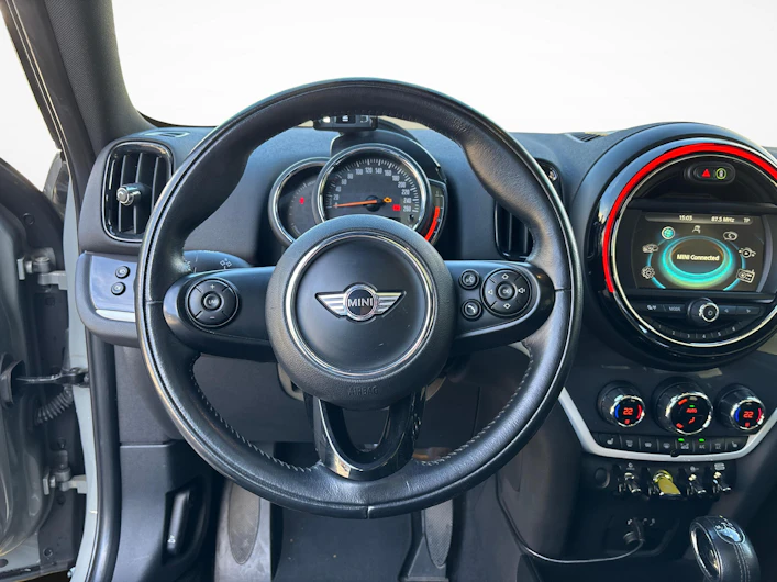 Fahrzeugbild MINI COUNTRYMAN