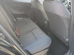 Toyota Yaris 1.5 VVT-i HSD Trend