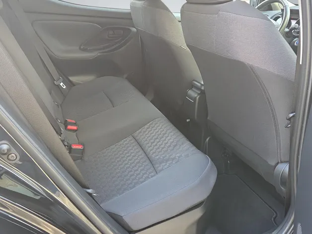 Toyota Yaris 1.5 VVT-i HSD Trend