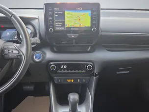 Toyota Yaris 1.5 VVT-i HSD Trend