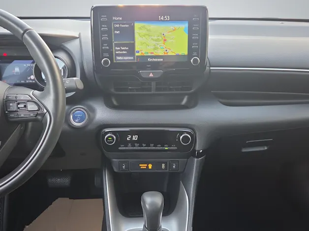 Toyota Yaris 1.5 VVT-i HSD Trend