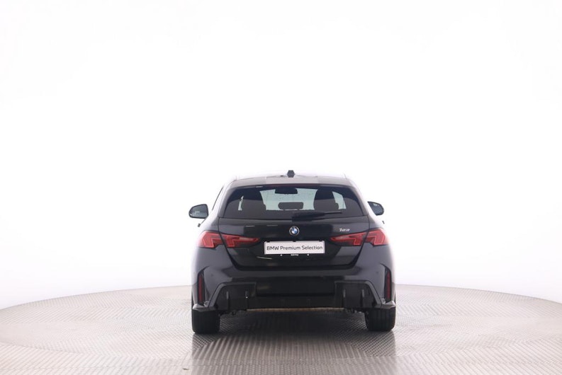 Fahrzeugbild BMW 1 SERIES