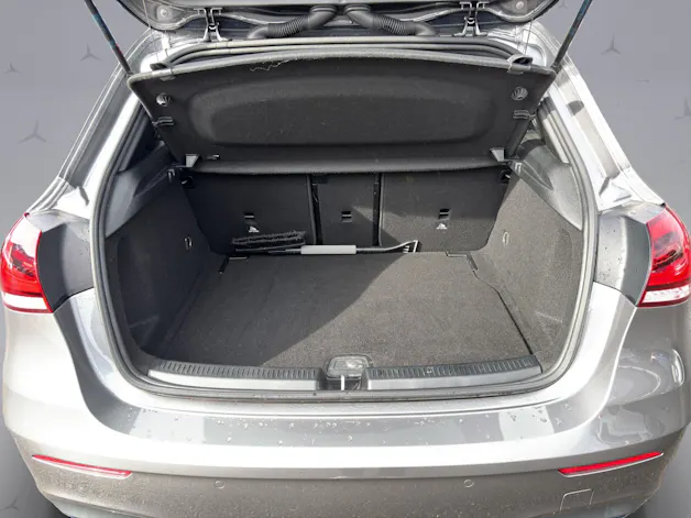 Mercedes-Benz A 250 AMG Line 4m