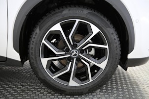 Fahrzeugbild LEXUS LBX 1.5 Hybrid Cool AWD