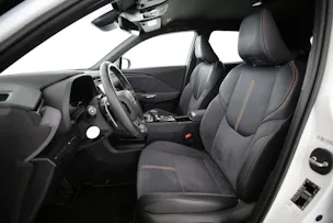 Lexus LBX 1.5 Hybrid Cool AWD