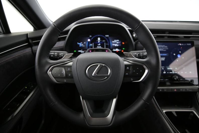 immagine del veicolo LEXUS LBX