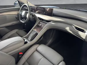 MG IM6 100 kWh Performance 21 4WD