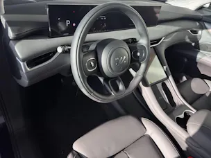 MG IM6 100 kWh Performance 21 4WD