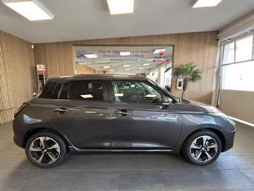 immagine del veicolo [object Object] [object Object]