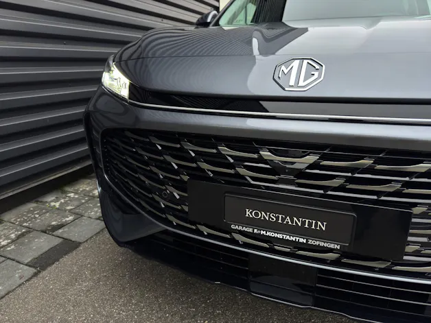 MG HS 1.5 PHEV Luxury