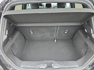 Ford Fiesta 1.0 EcoB Hybrid ST-Line Vignale / ab 3,99% Leasing bei Abschluss einer Protect Autoversicherung