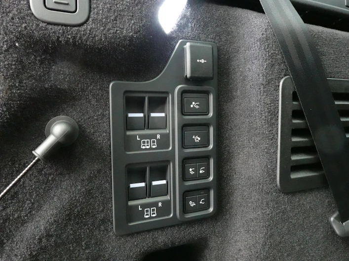 immagine del veicolo LAND ROVER DISCOVERY