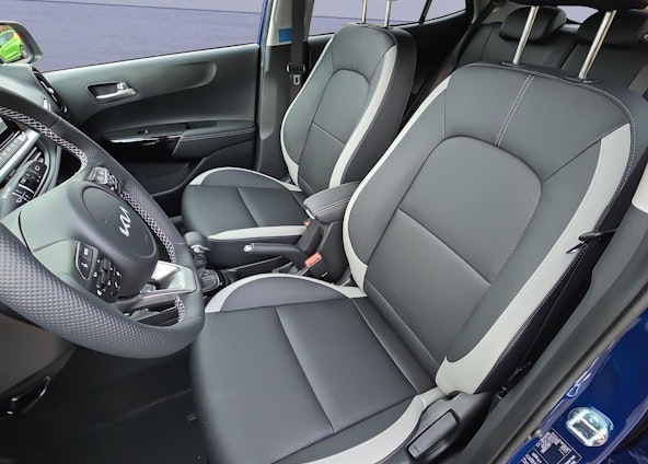 Fahrzeugbild 8 Fahrzeugbild 8