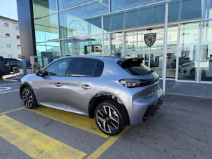 Peugeot 208 1.2 Hybrid 145 GT