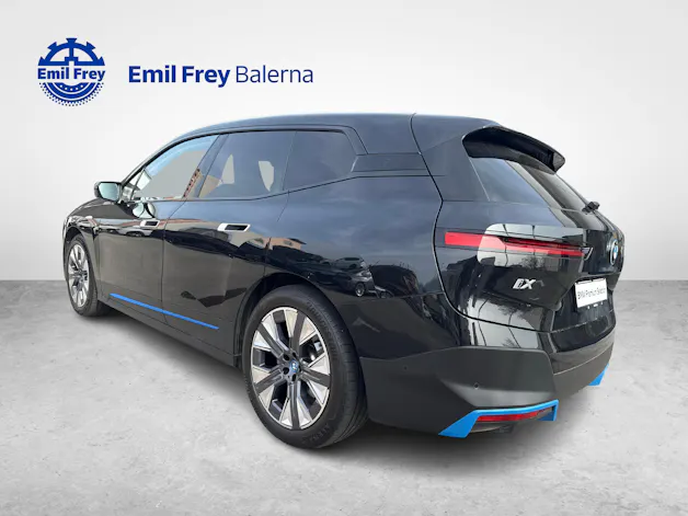BMW iX xDrive40
