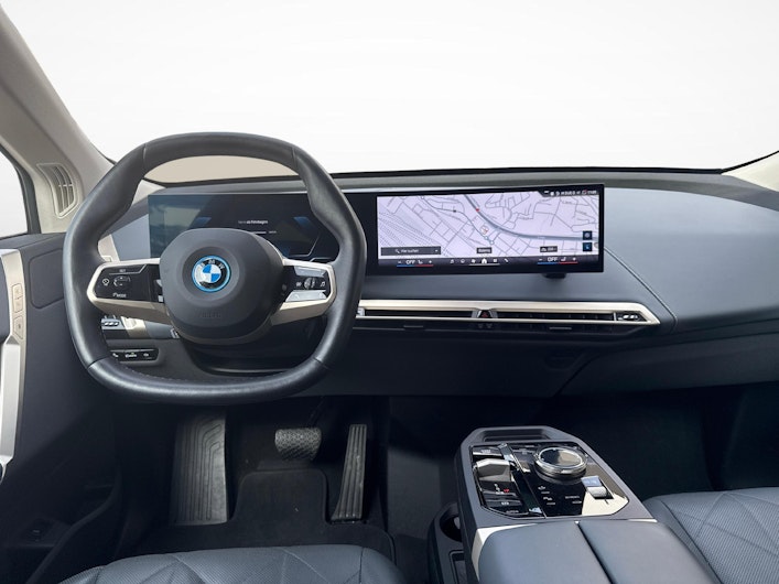Fahrzeugbild BMW iX