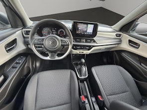 Fahrzeugbild SUZUKI Swift 1.2 Sakura Top Hybrid