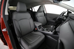 Fahrzeugbild SUBARU Crosstrek 2.0i e-Boxer Swiss Plus