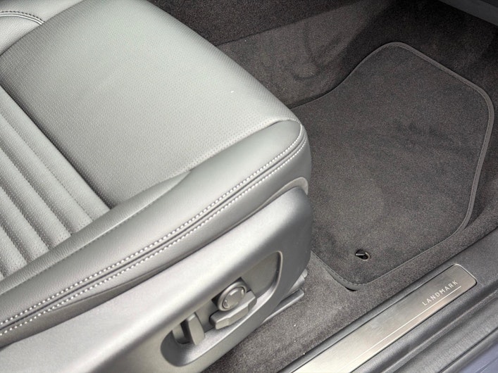 Fahrzeugbild LAND ROVER DISCOVERY SPORT