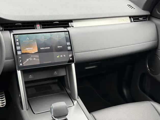 Land Rover Discovery Sport 1.5 T 270e Landmark