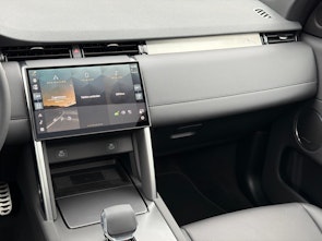 Fahrzeugbild LAND ROVER Discovery Sport 1.5 T 270e Landmark
