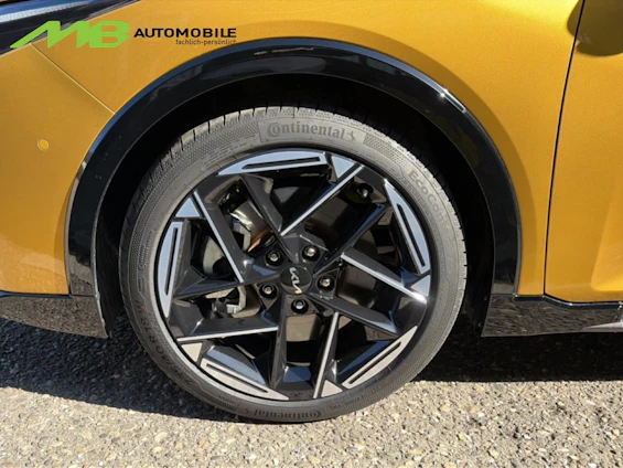 Fahrzeugbild 10 Fahrzeugbild 10