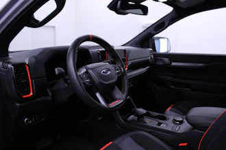 https://vehicle.imgix.net/4208623/07034bae-b908-498f-9436-4e6922a4d2d4.JPG
